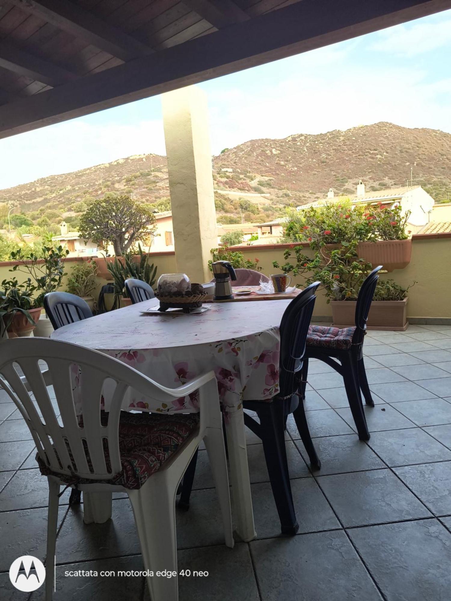 B&B is pranus al mare Solanas  Exterior foto